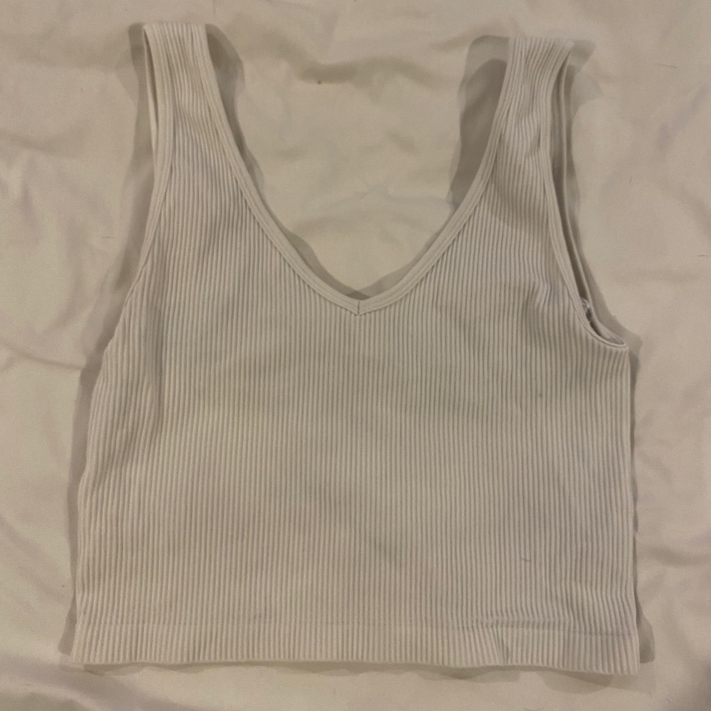 Reversible white tank!